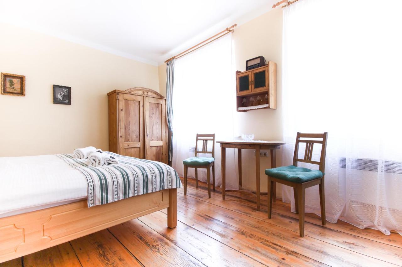 Vinna Kavarna Mikulov Luaran gambar